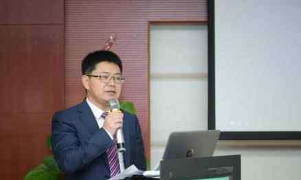 研究生导师评价网 研究生毕业生采取分级评价，网友：校长和导师也得采取同样标准