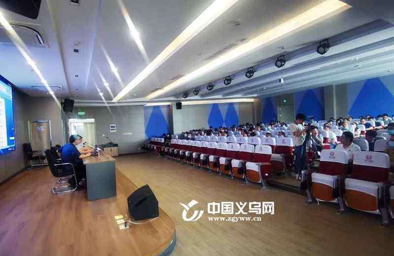 义乌三中 义乌今年中考有变化！这所第一批高中开始招生，每生每期30000元！