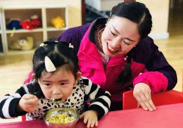 小孩几岁上幼儿园 孩子几岁时适合上幼儿园？最佳年龄绝不是3岁，送太早可能有危害