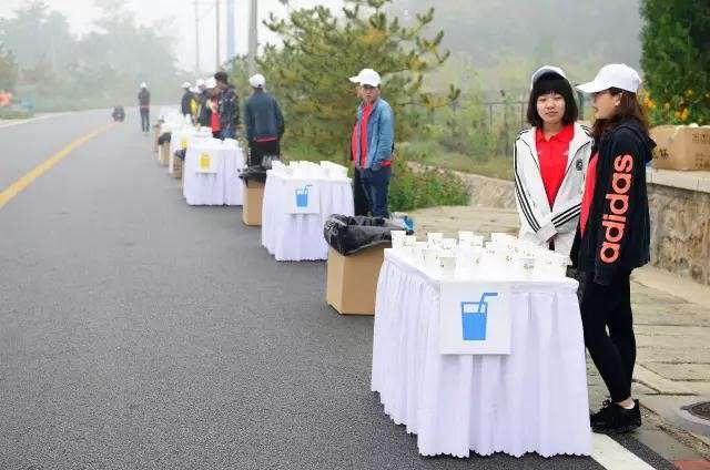  马拉松课堂：奔跑路上，你该如何正确“补水”？