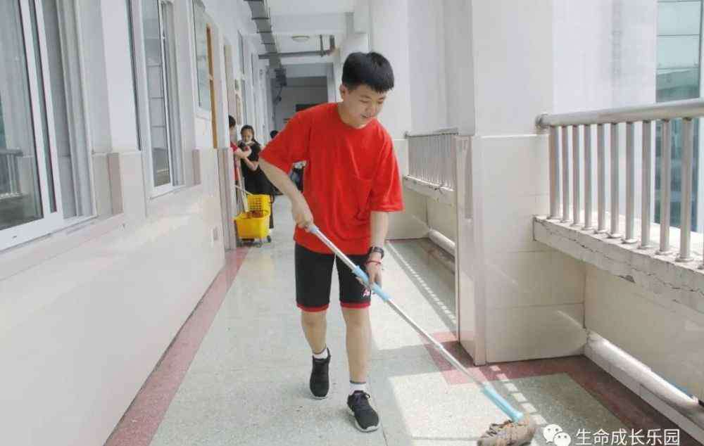 大马路小学 大马路小学毕业生拍了拍学弟学妹：一份劳动实践礼物请查收