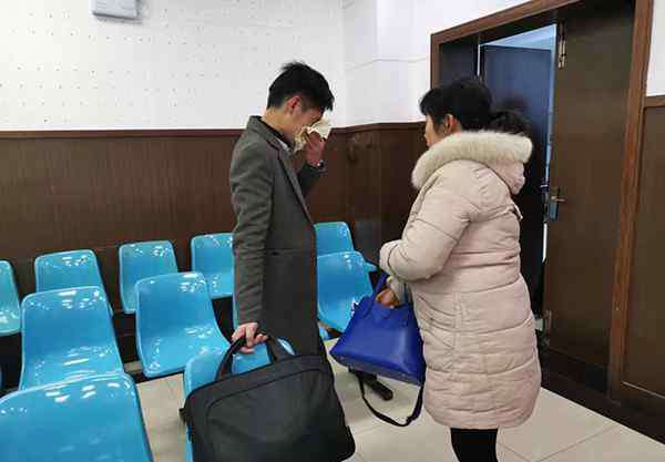 京东白条怎么套 京东白条漏洞:面签成过场 大学生冒名赊购获刑10年