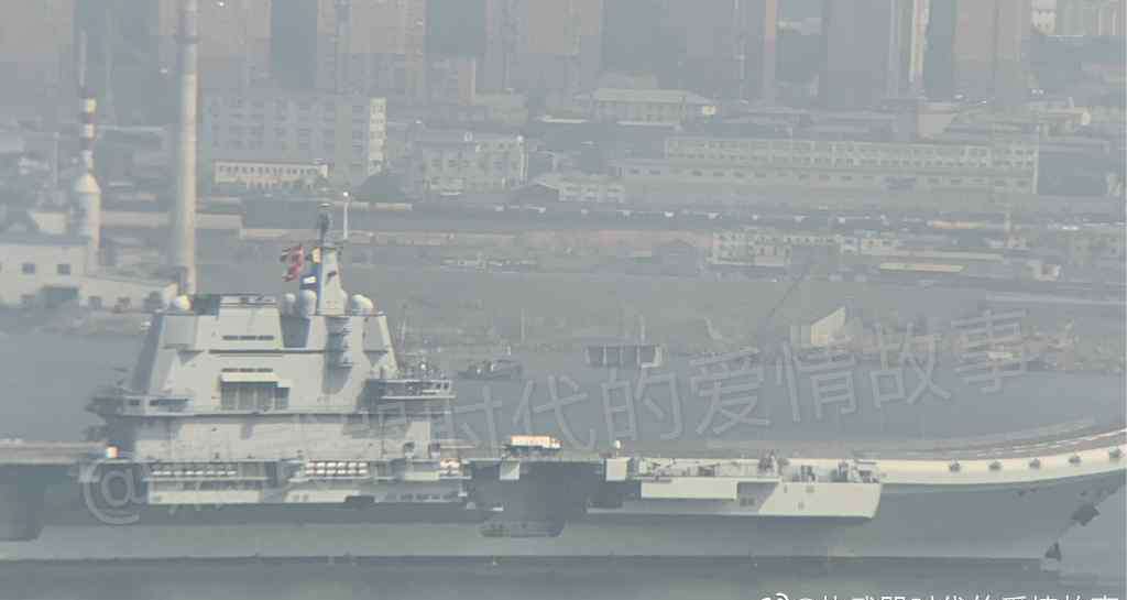 首艘国产航母海试 建军92周年的日子，首艘国产航母出海海试