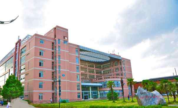 湖北大学就业 武汉最被“看低”的大学，实力与湖北大学不相上下，输在了名气上