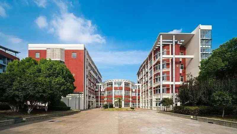公用事业学校 招生啦！上海市公用事业学校欢迎你！