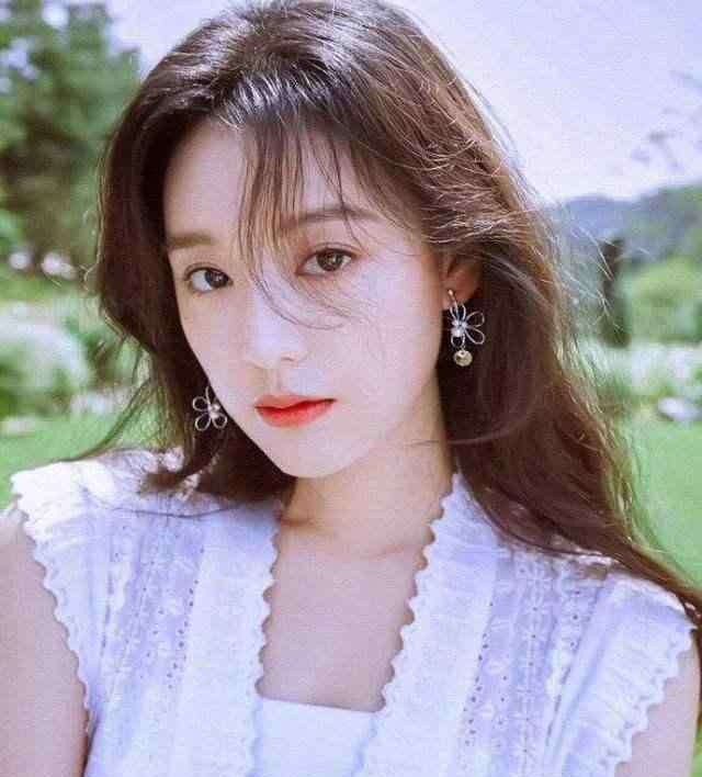 长相显小的女孩特征 女生初恋脸标准 初恋脸的女生的长相特点