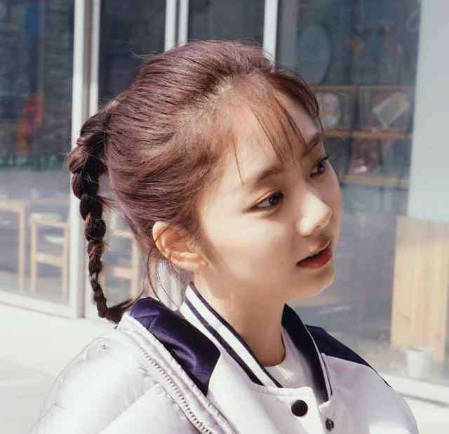 长相显小的女孩特征 女生初恋脸标准 初恋脸的女生的长相特点