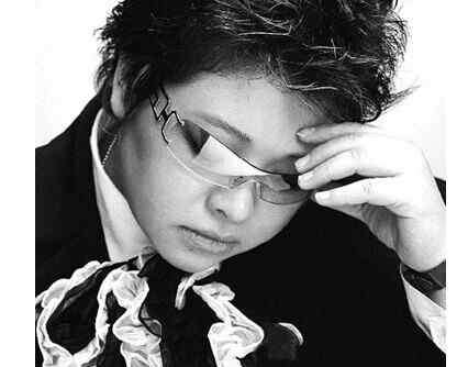 歌手韩红结婚了吗 韩红结婚了吗 韩红老公是谁 韩红老公照片
