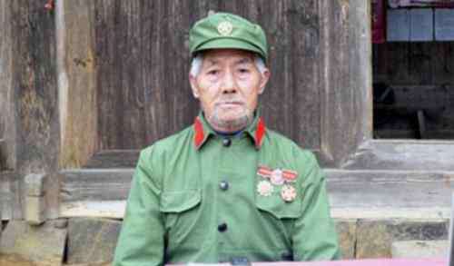 奉孝同 此人是伟人的贴身警卫员，隐居深山55年，却无人知晓他的身份