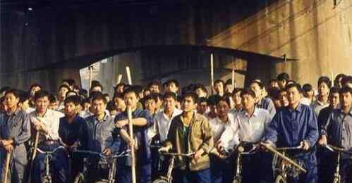 1983年严打 1983年中国首次严打：唐山菜刀队50余人被枪决 发生了什么?