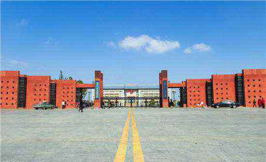 河南省建筑工程学院 河南省最好的十所大学，第一名当之无愧，第九名难以置信