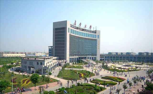 长安大学排名 长安大学排行榜玩砸了，高校为何喜欢搞各种排行榜？背后利益有很多