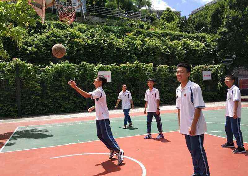 聿怀中学 中考生，金中、一中、聿怀、濠江华附公布自主招生方案，你符合条件吗？