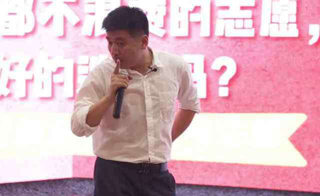 女生最好就业的专业 张雪峰：最适合“女生”的三大专业，不仅好就业工资还很高！
