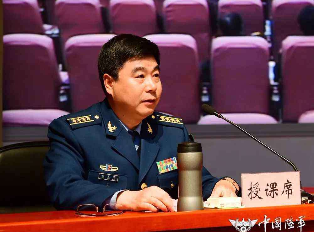 军队文职人员管理规定 关于文职人员制度改革的若干政策和实施意见，这些你不可不知