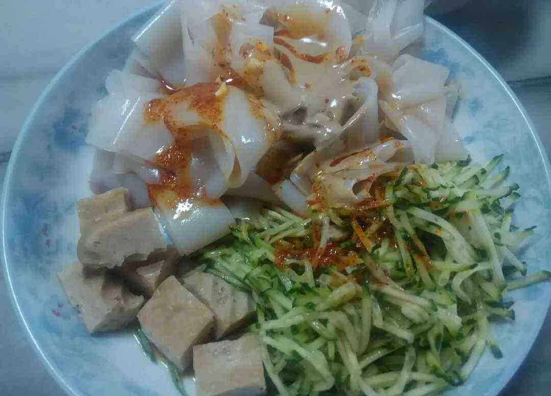 丰县王沟中学 记忆中的家乡美食，丰县王沟集上的美味“凉皮”