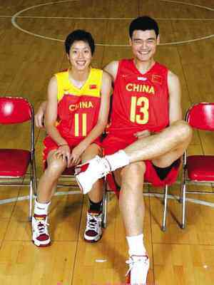 姚明老婆晚上受的了吗 姚明结婚了吗 姚明老婆是谁