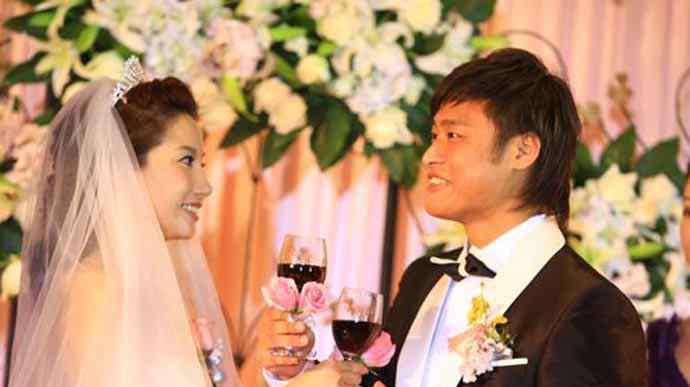 杜震宇老婆 杜震宇老婆仲书渺资料照片 让人羡慕的夫妻关系