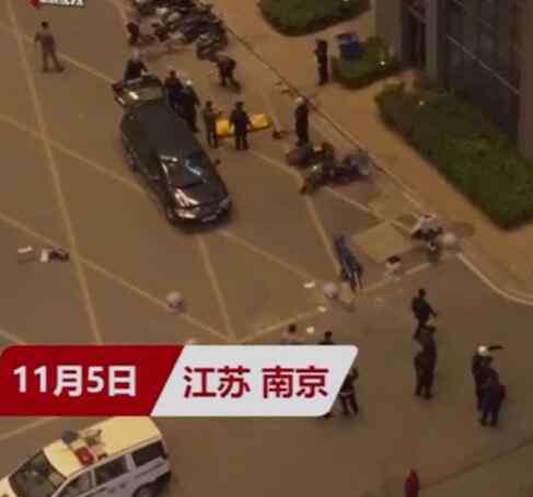 南京翻车女 南京一家三口身亡 母子被杀丈夫跳楼现场惨不忍睹