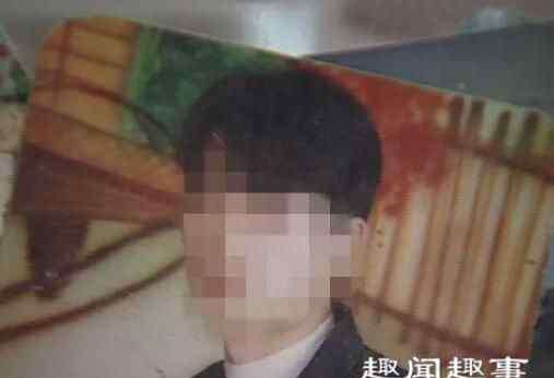 张先生和张先生 济南张先生与前妻协议离婚多年,俩人还有个孩子。近日,邻居们的一句话让张先生瞬间气疯了
