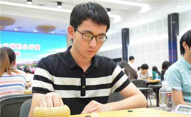 零零六 中国新锐棋手盘点:“00六少” 谢科廖元赫占先