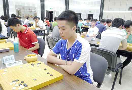 零零六 中国新锐棋手盘点:“00六少” 谢科廖元赫占先