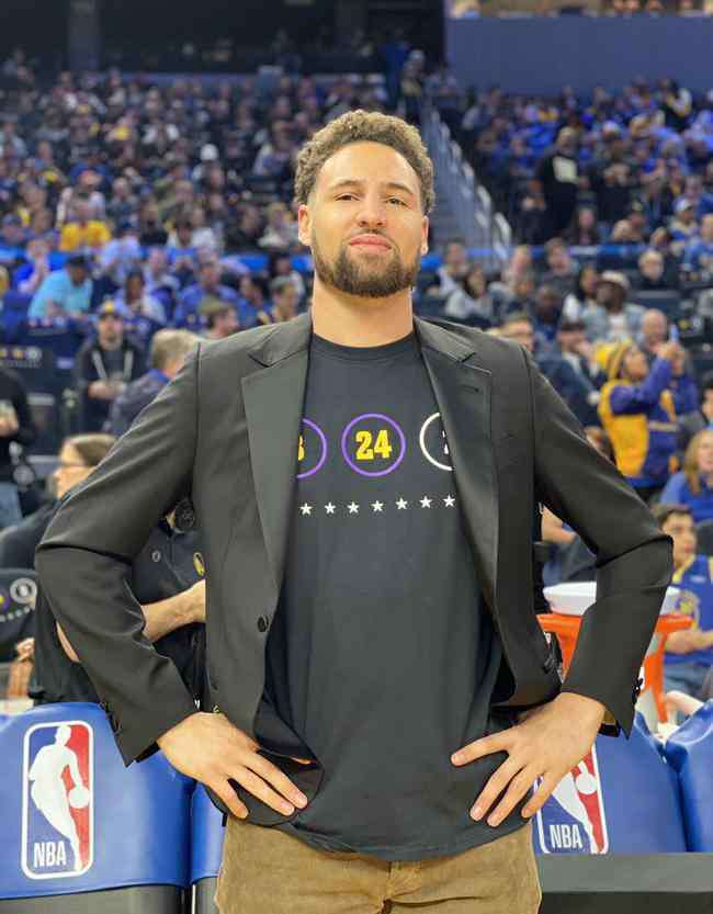 nbat恤 勇士竟亲手帮NBA改LOGO！这件纪念T恤太有心了
