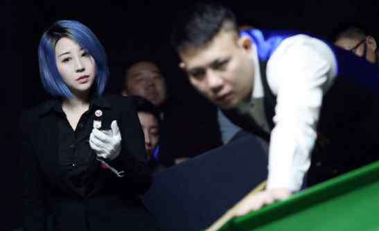 台球裁判 台球界最豪横女裁判要回归了 将亮相《台球之夜》