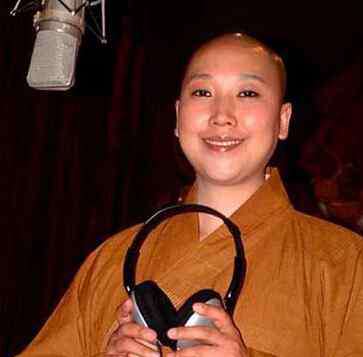 歌星李娜照片 李娜歌曲大全 李娜个人简历资料和照片