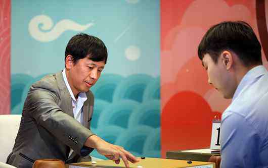 韩国龙 韩国龙星战朴廷桓胜老将金承俊 顺利晋级四强