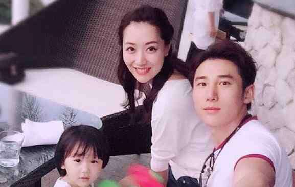 白冰结婚 白冰和丁一是怎么认识的 结婚多年最后却以离婚收场