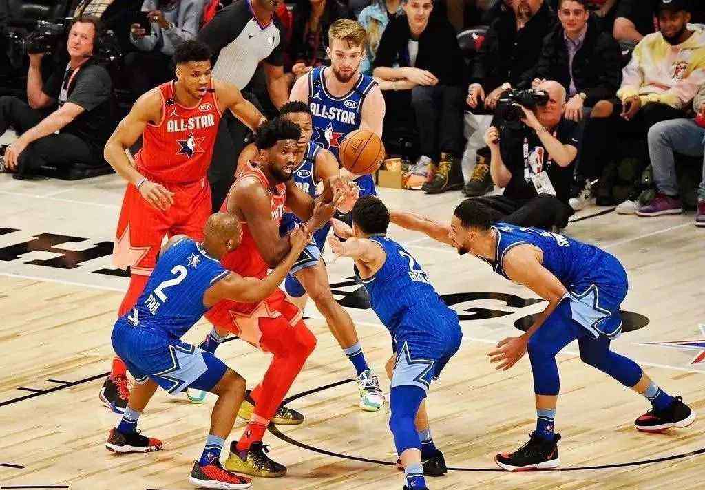 nba明星赛 科比拯救全明星赛之余，为NBA在华破冰送出最后的助攻
