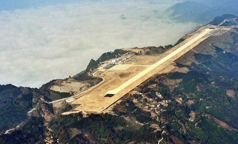 广西河池建山顶机场 一小时仅可容纳3个航班