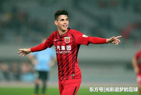巴西足球队 奥斯卡3年2次成为助攻王，为何无缘巴西队？2大短板决定其命运