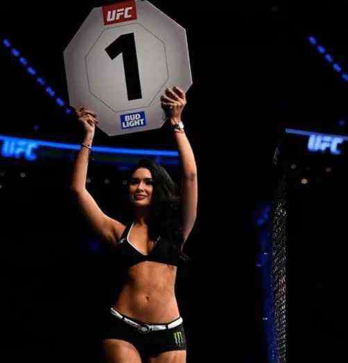 ufc举牌女郎 揭秘四位世界顶尖举牌女郎！这身材和颜值，让全球亿万直男舔屏