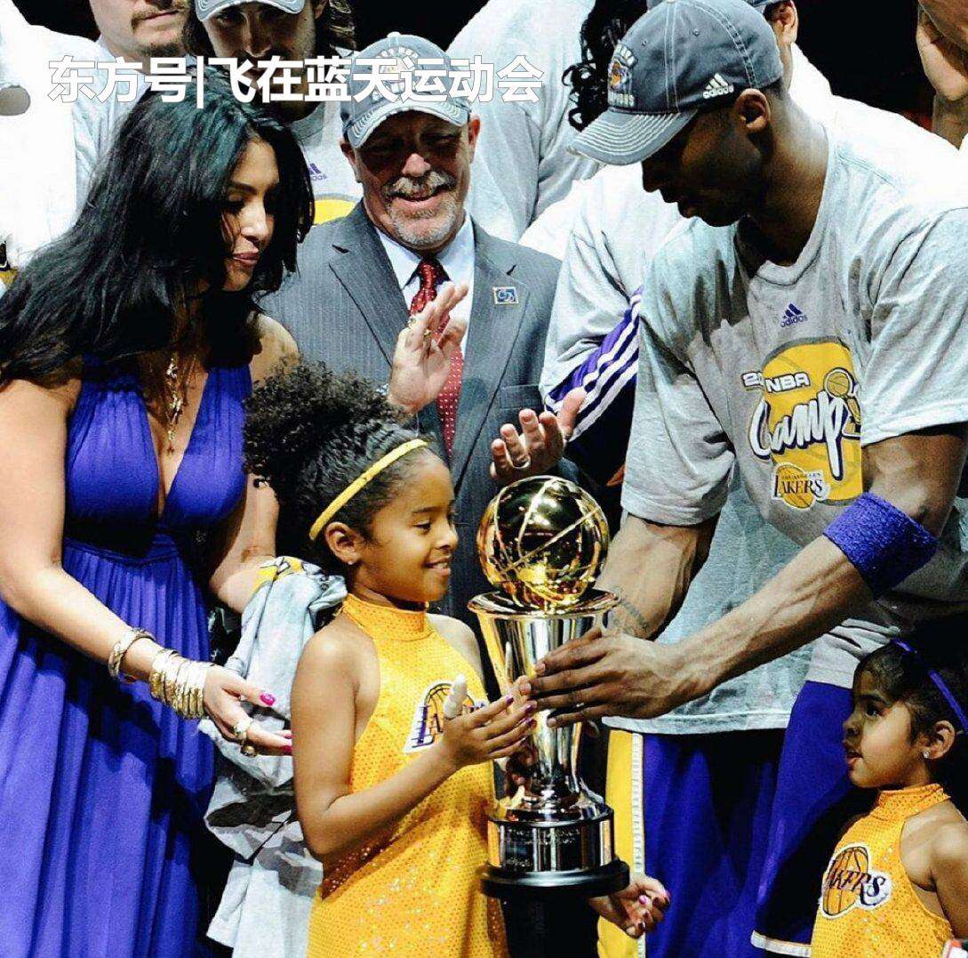 科比和瓦妮莎 寡妇门前是非多？科比尸骨未寒，NBA球员试图与瓦妮莎约会