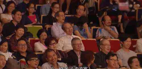 龙应台香港大学演讲 龙应台在香港大学演讲全场合唱《我的祖国》视频观看