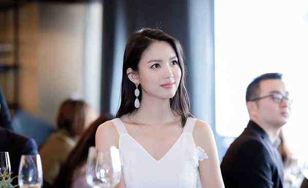 河北的明星 河北十大美女明星：赵丽颖上榜，第一名有颜又有才！