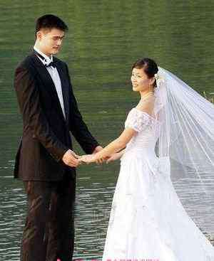 姚明的老婆有多高 姚明老婆叶莉资料 叶莉真实身高是多少