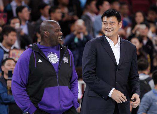 易建联湖人 易建联5年NBA拿1409万美元，姚明和周琦呢？说了你可能不太相信