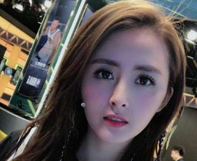 张娅南 腾讯4大美女主播颜值排名：美娜仅排第2，第一真的是圈粉无数