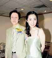端木樱子 向华胜老婆是谁 向华胜老婆端木樱子的家庭背景