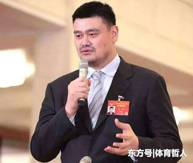 中国女篮教练 中国女篮集训名单出炉！邵婷和李梦领衔，教练团队多达19人