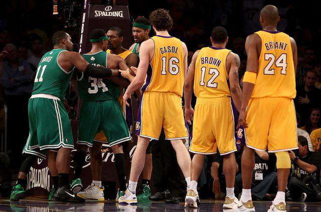 nba2010总决赛 历史回顾，2010年NBA总决赛G7，湖凯这防守，什么水平？