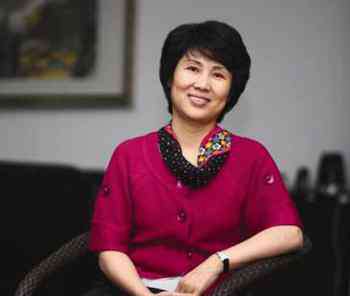 贪官的女人 盘点“任性”女贪官：鞍山原局长刘光明花50万做臀部整形