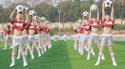 中国十大足球宝贝 全球10大最美足球宝贝
