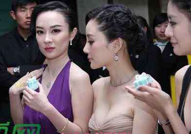 李小璐霍思燕 李小璐霍思燕掀骂战始末