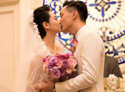 戚薇结婚照 戚薇李承铉婚纱照 戚薇李承铉婚礼现场照片