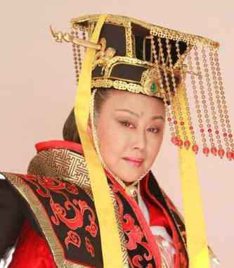 斯琴高娃个人资料 斯琴高娃个人资料 斯琴高娃和儿子女儿关系