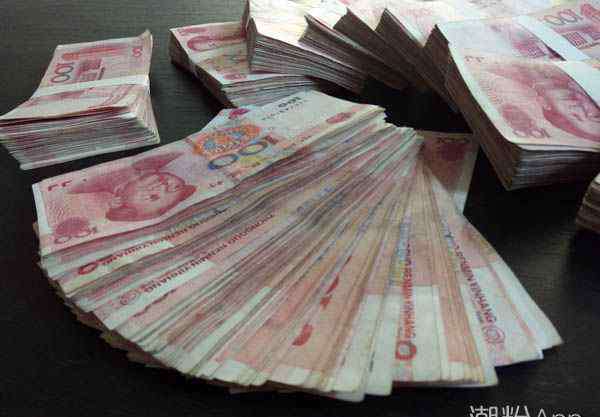 黄金保值 黄金和钻石哪个保值 这几个方面你都了解吗
